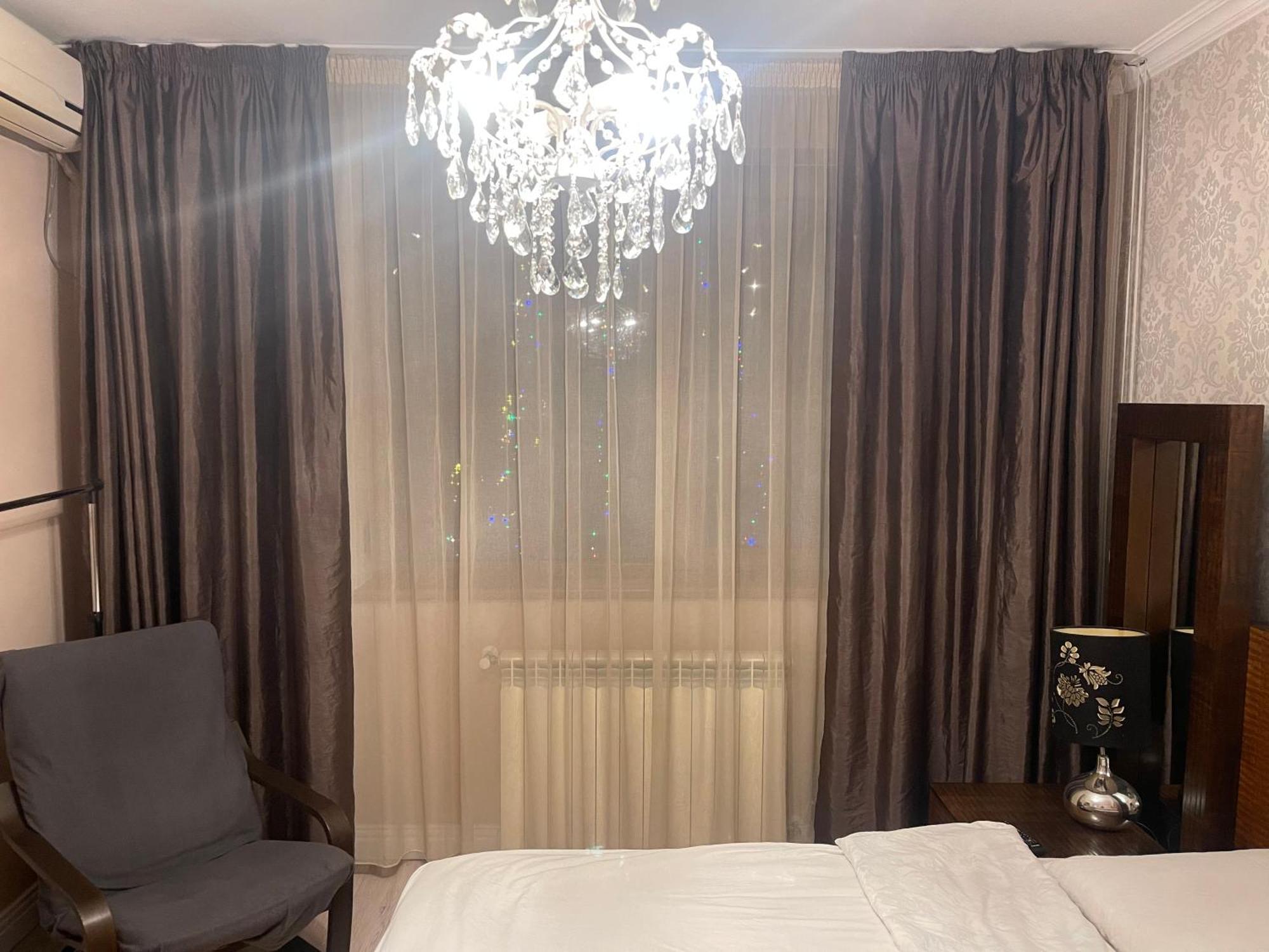 Room In A Private House - 5 Min From Therme And Airport Corbeanca المظهر الخارجي الصورة